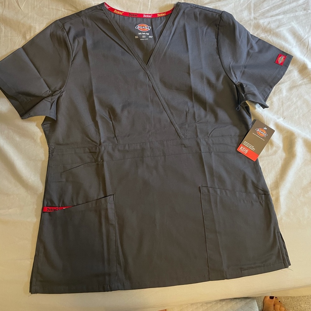 SCRUBS